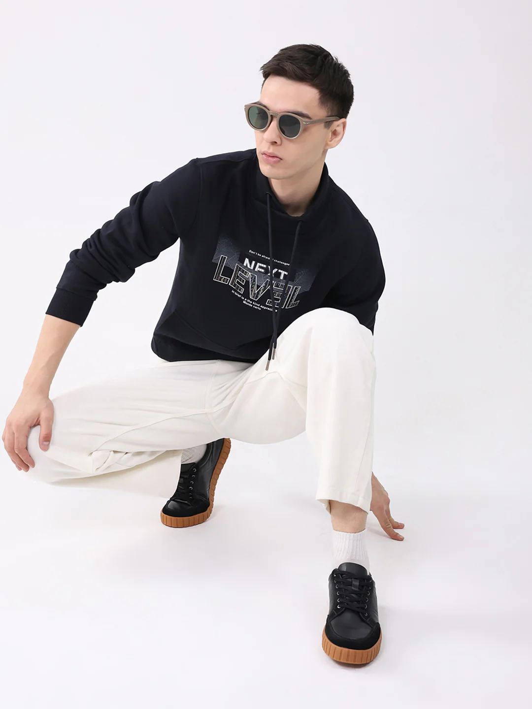 Men Navy Blue Printed Mock Neck Full Sleeve Sweatshirt - Image 2