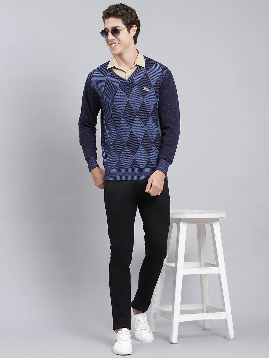 Men Navy Blue Printed Pure wool Pullover - Image 5