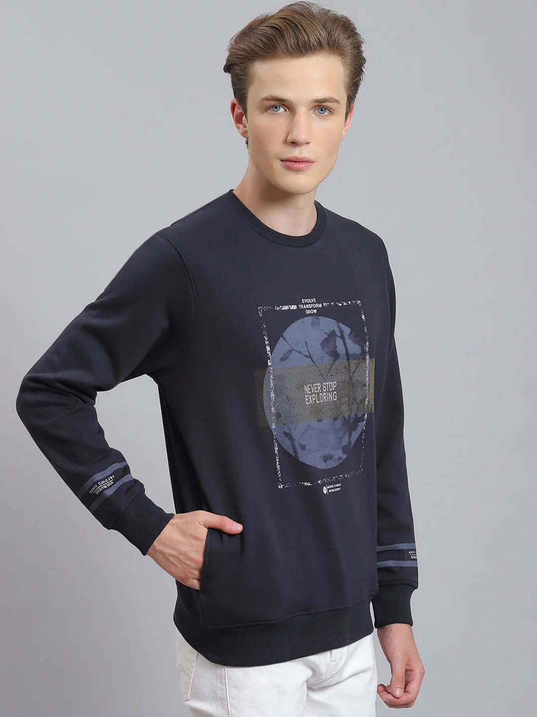 Men Navy Blue Printed Round Neck Full Sleeve Sweatshirt - Image 3