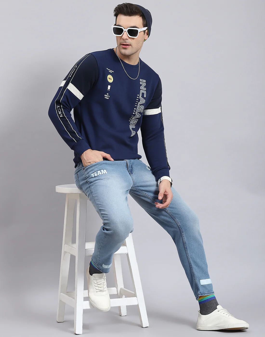 Men Navy Blue Printed Round Neck Full Sleeve Sweatshirt - Image 7