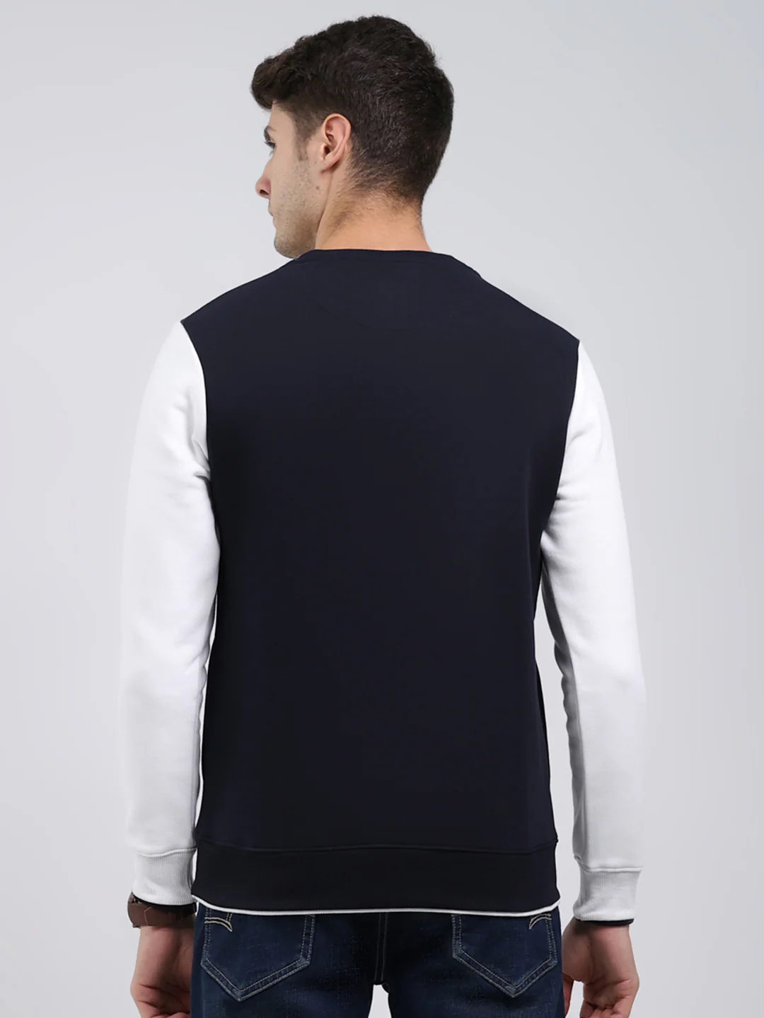 Men Navy Blue Printed Round Neck Full Sleeve Sweatshirt - Image 5