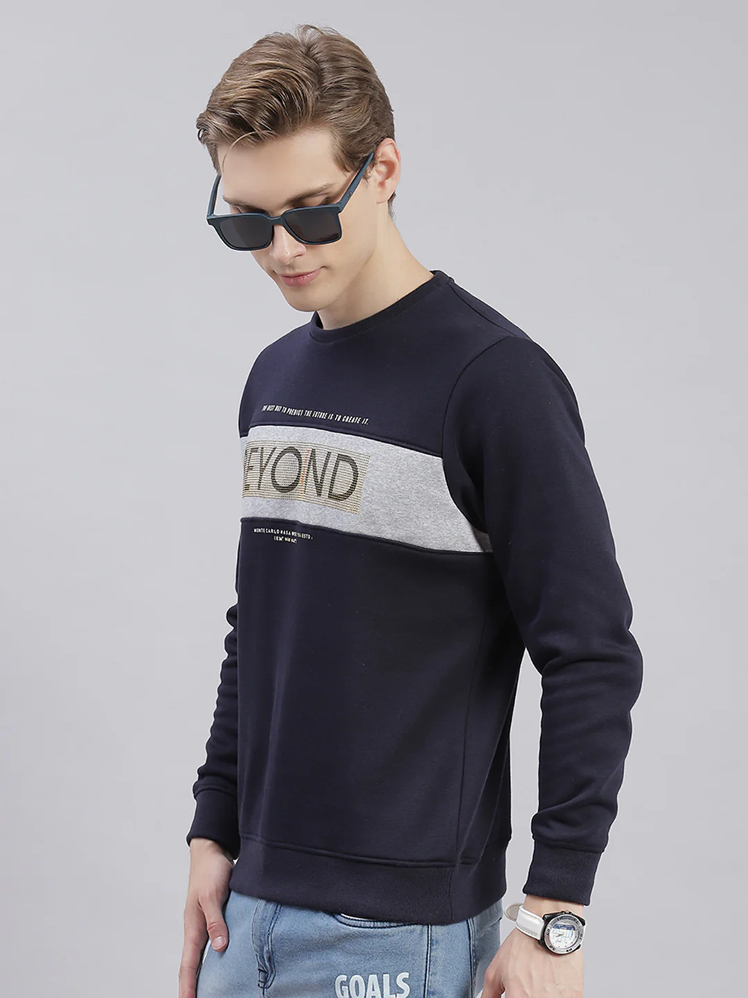 Men Navy Blue Printed Round Neck Full Sleeve Sweatshirts - Image 4
