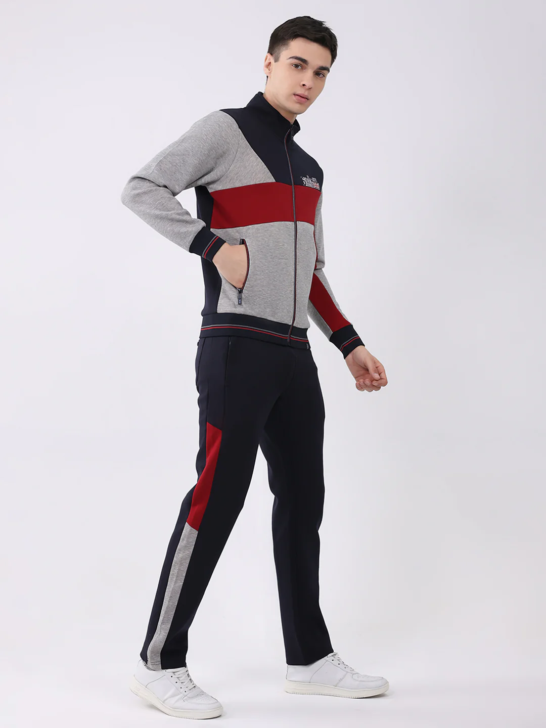 Men Navy Blue Printed Round Neck Full Sleeve Winter Tracksuit - Image 4