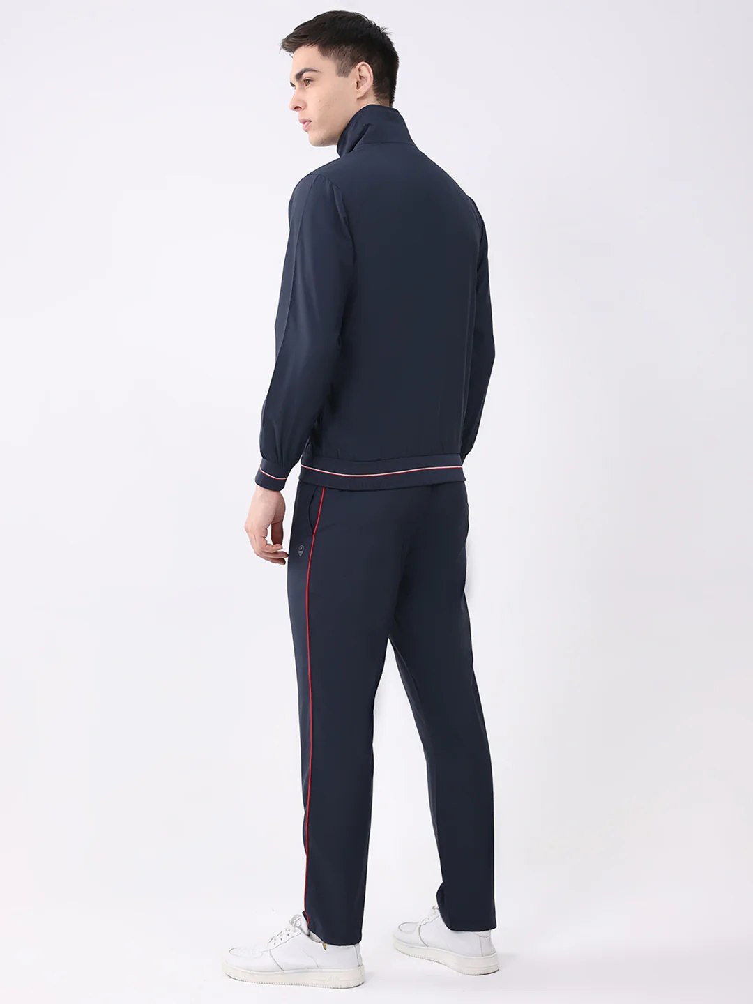 Men Navy Blue Printed Round Neck Full Sleeve Winter Tracksuit - Image 5