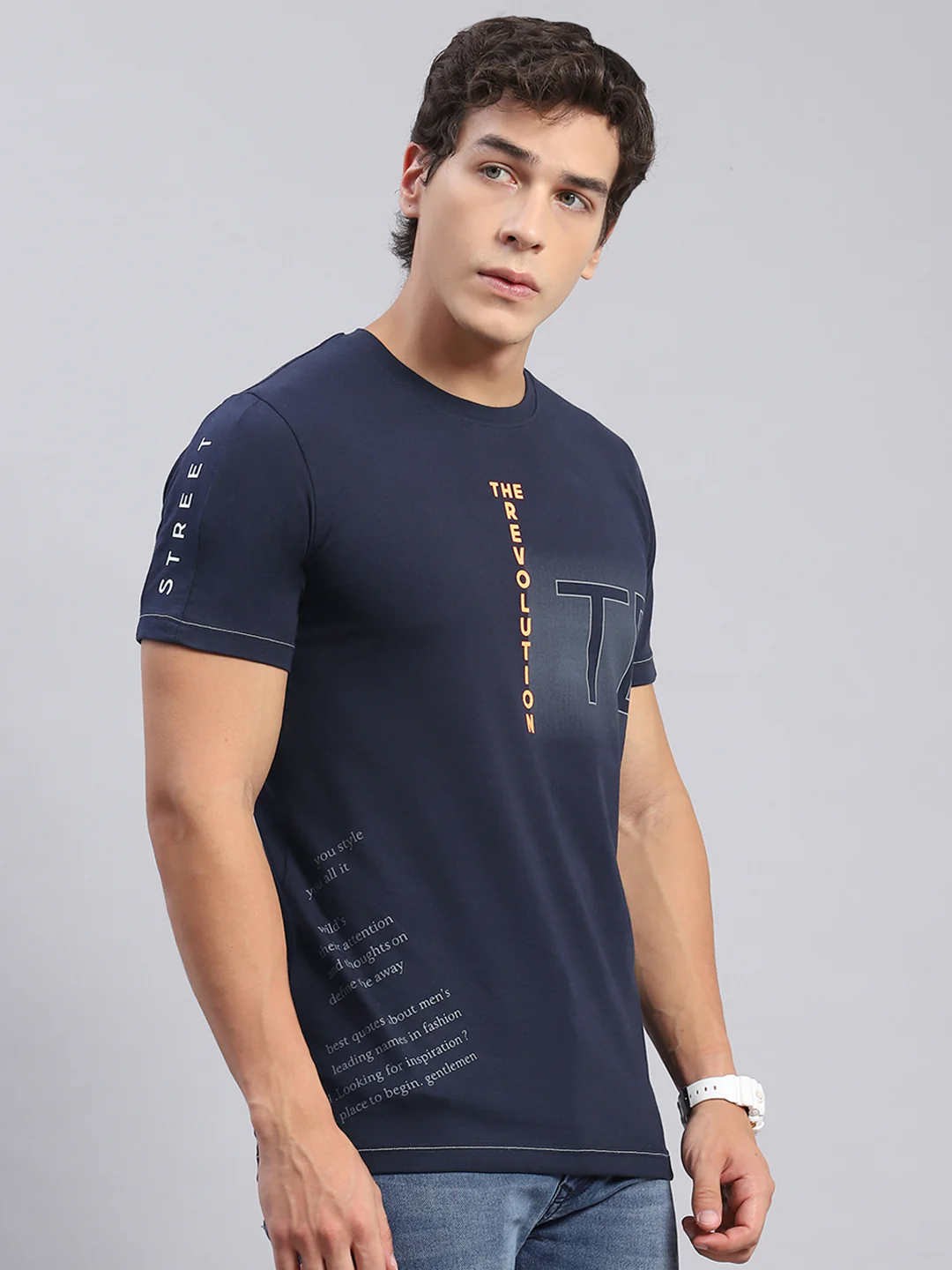 Men Navy Blue Printed Round Neck Half Sleeve T-Shirts - Image 4