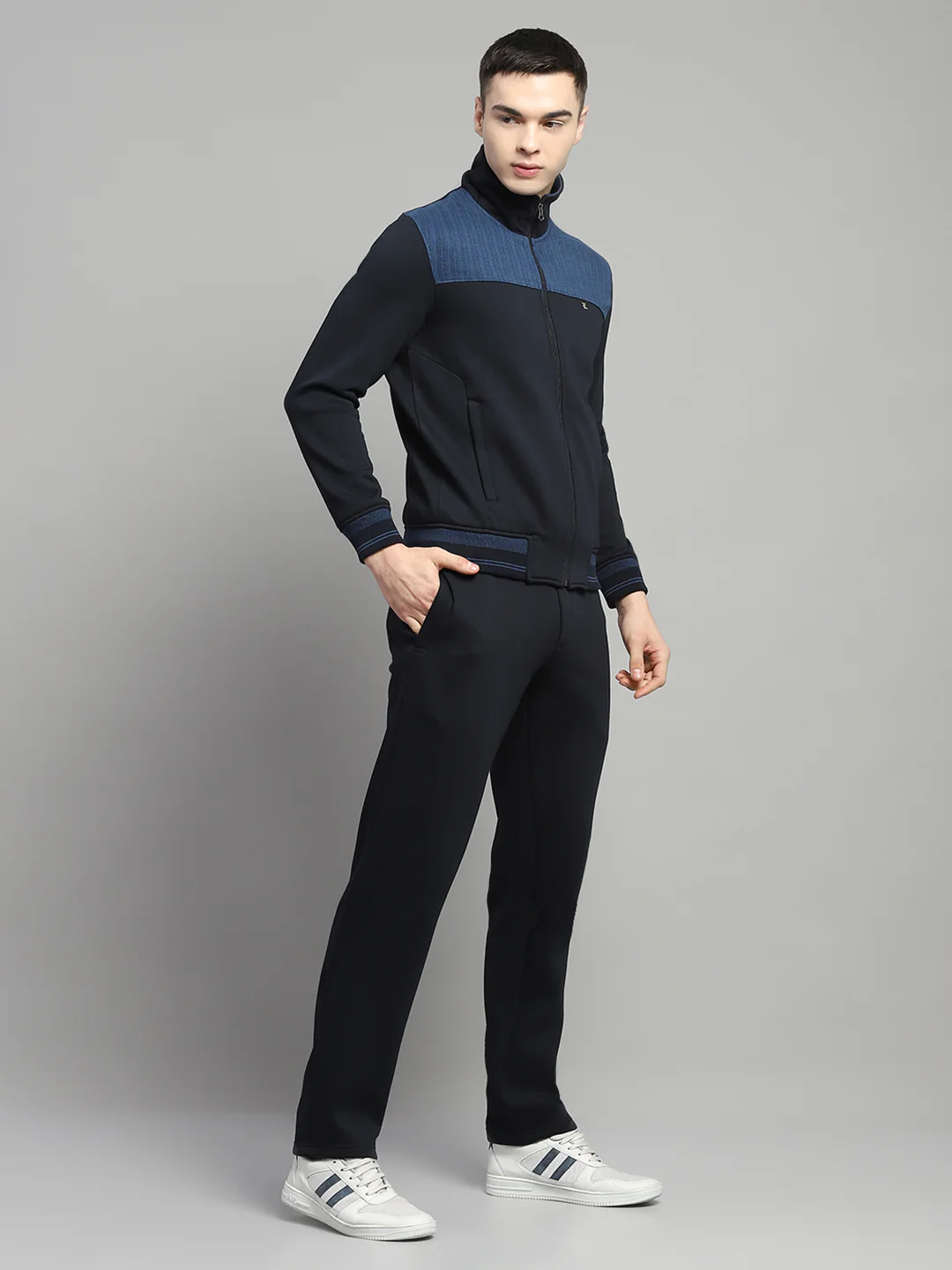 Men Navy Blue Self Design Collar Full Sleeve Winter Tracksuit - Image 4