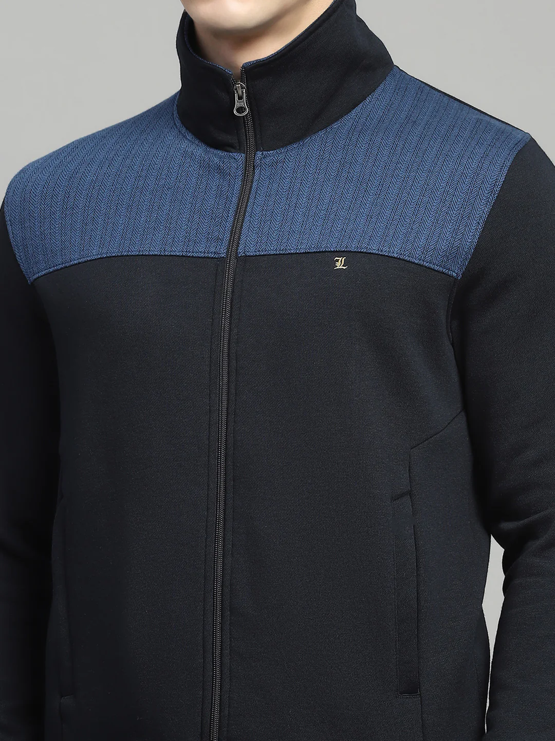 Men Navy Blue Self Design Collar Full Sleeve Winter Tracksuit - Image 7
