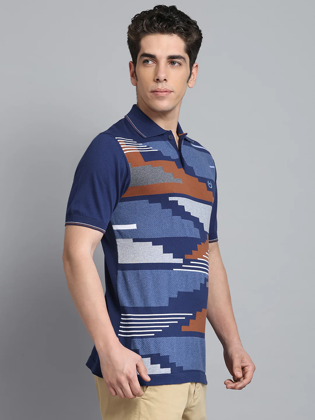 Men Navy Blue Self Design Collar Half Sleeve T-Shirt - Image 4