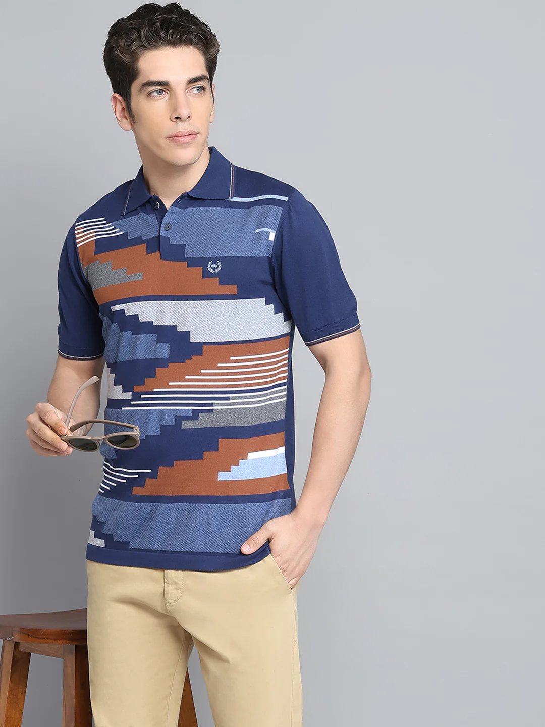 Men Navy Blue Self Design Collar Half Sleeve T-Shirt - Image 6