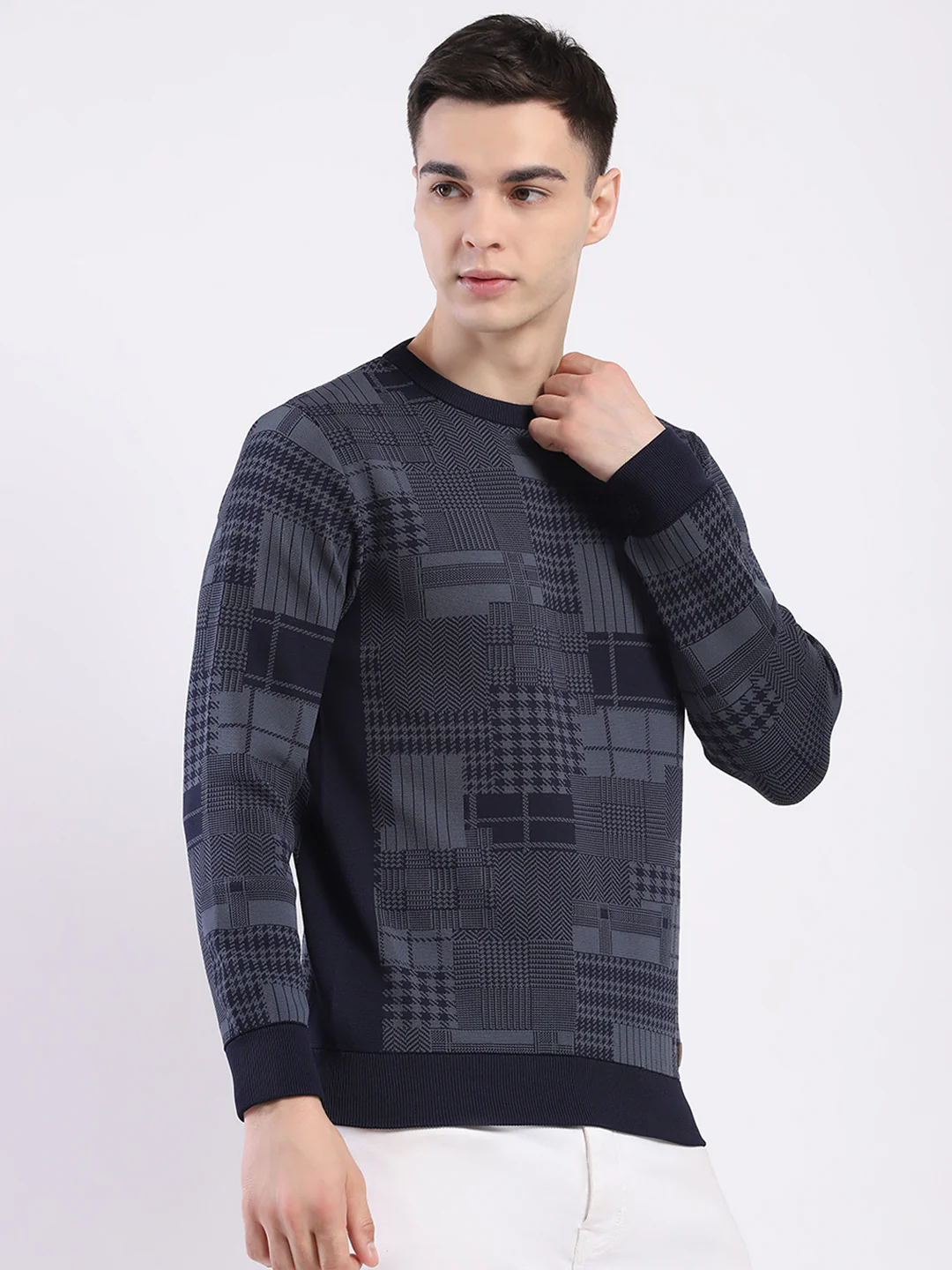 Men Navy Blue Self Design Round Neck Full Sleeve Pullover - Image 4