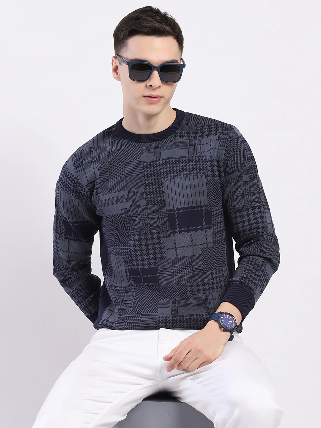 Men Navy Blue Self Design Round Neck Full Sleeve Pullover - Image 6