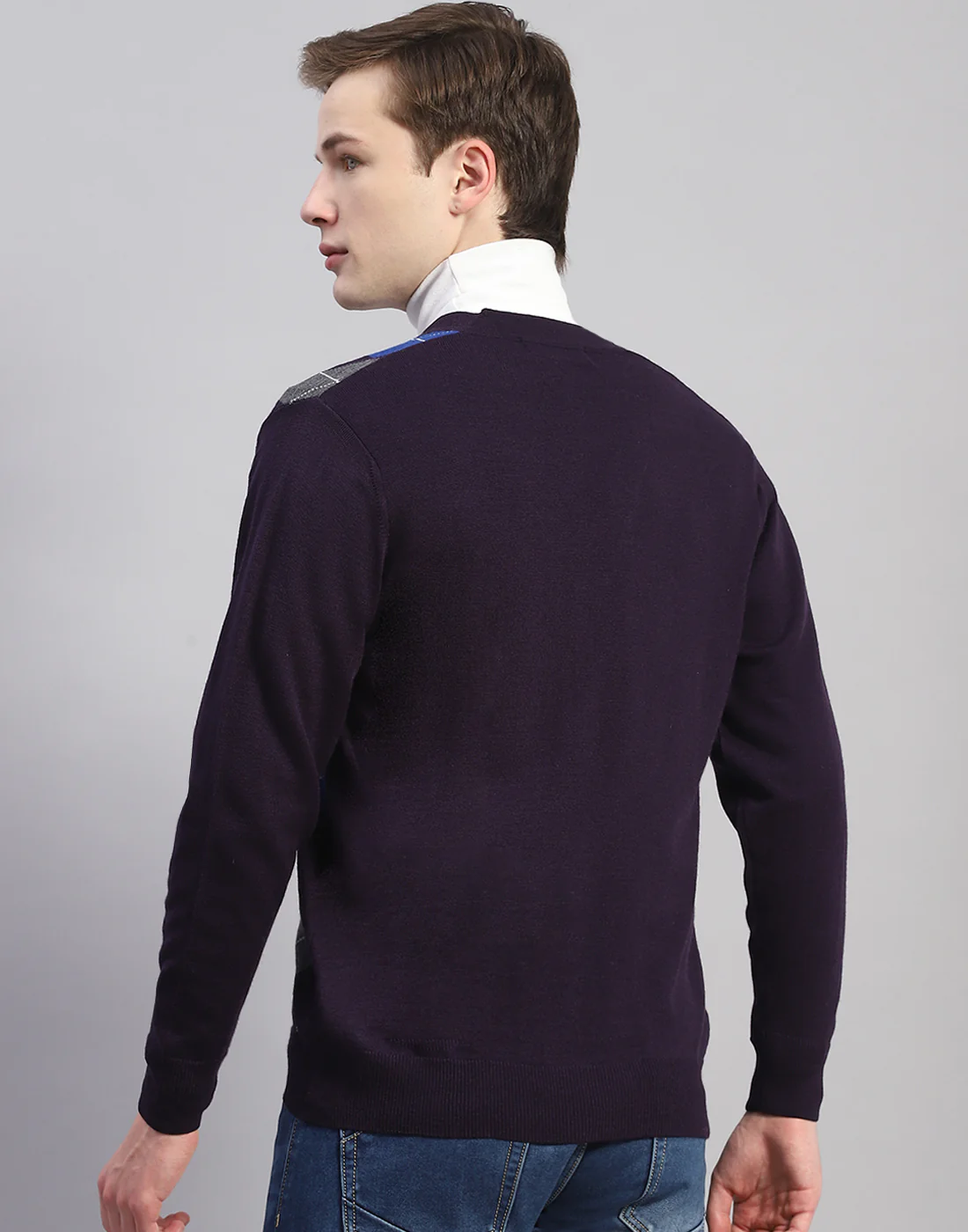 Men Navy Blue Self Design V Neck Full Sleeve Cardigan - Image 6