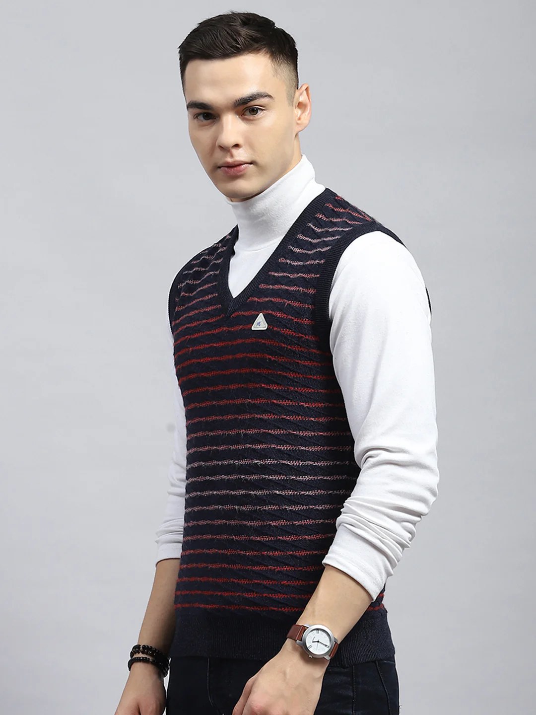 Men Navy Blue Self Design V Neck Sleeveless Sweater - Image 3
