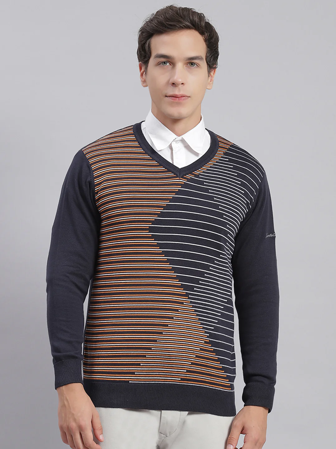 Men Navy Blue Self Design V Neck Full Sleeve Sweaters/Pullovers - Image 3