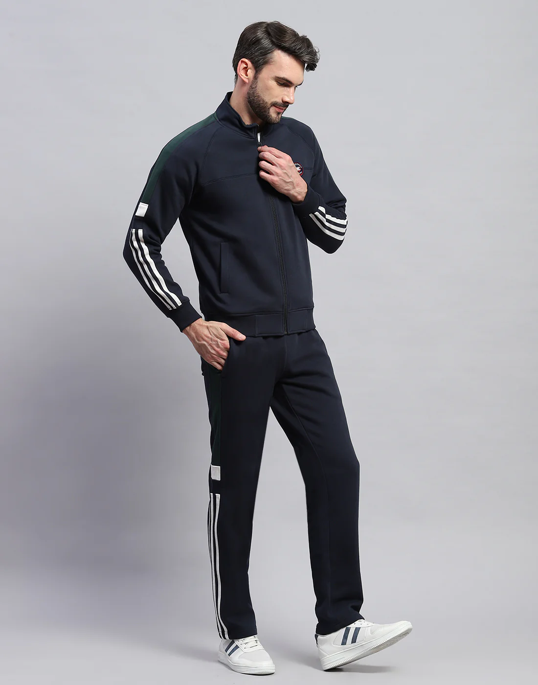 Men Navy Blue Solid Band Collar Full Sleeve Winter Tracksuit - Image 5