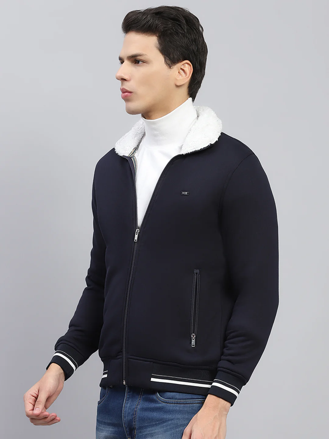 Men Navy Blue Solid Collar Full Sleeve Sweatshirt - Image 3