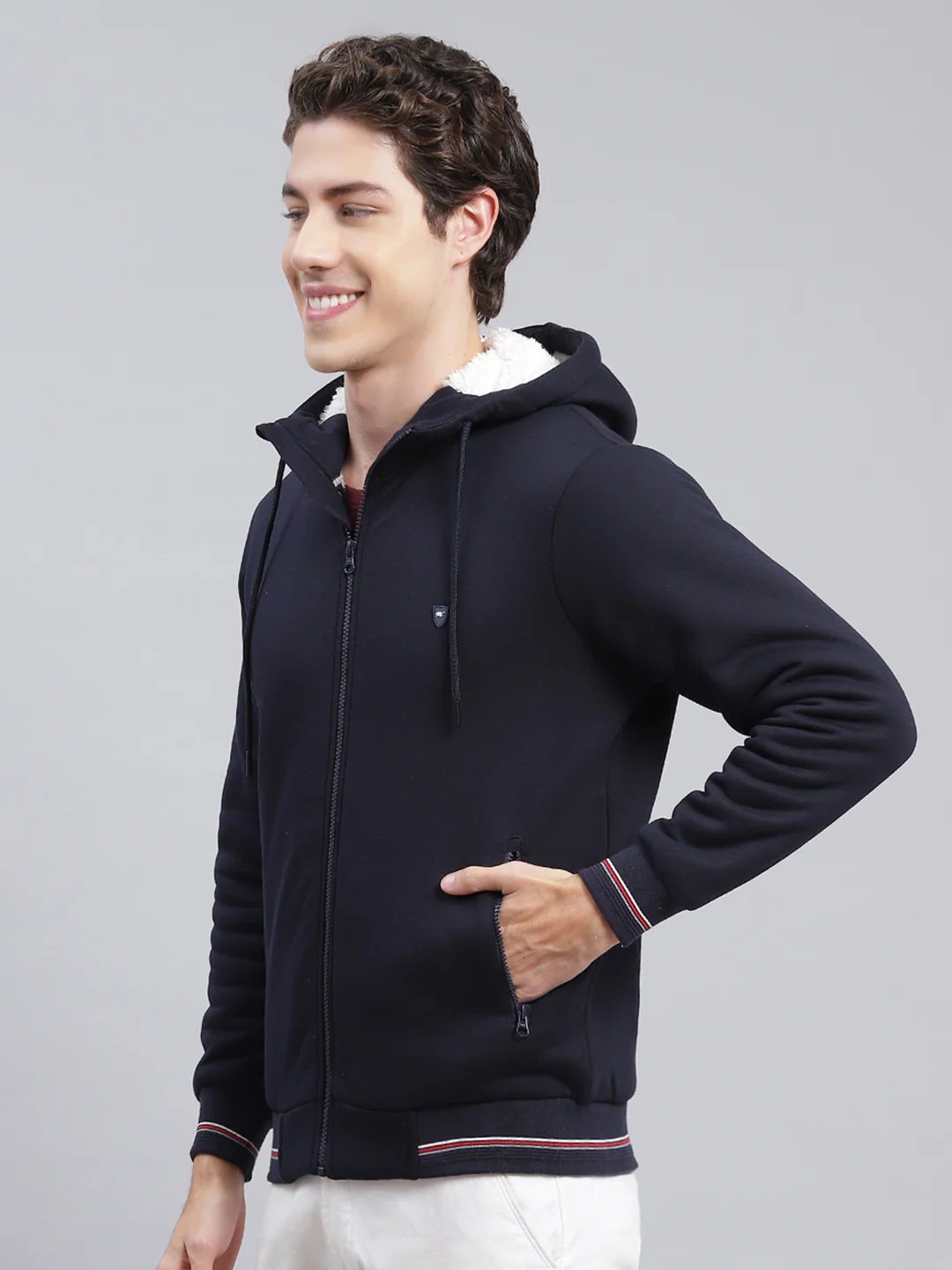 Men Navy Blue Solid Cotton Blend Sweatshirt - Image 4