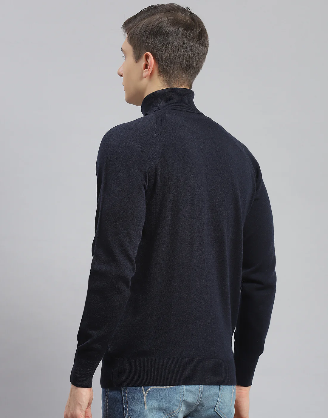 Men Navy Blue Solid High Neck Full Sleeve Pullover - Image 5
