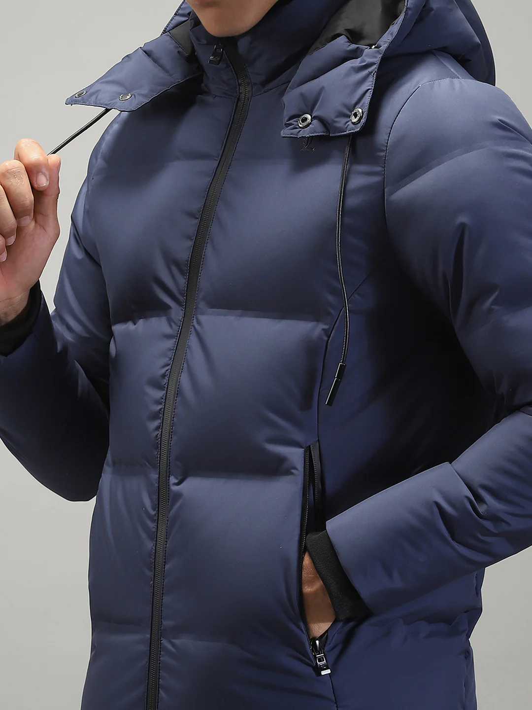 Men Navy Blue Solid Hooded Full Sleeve Jacket - Image 7