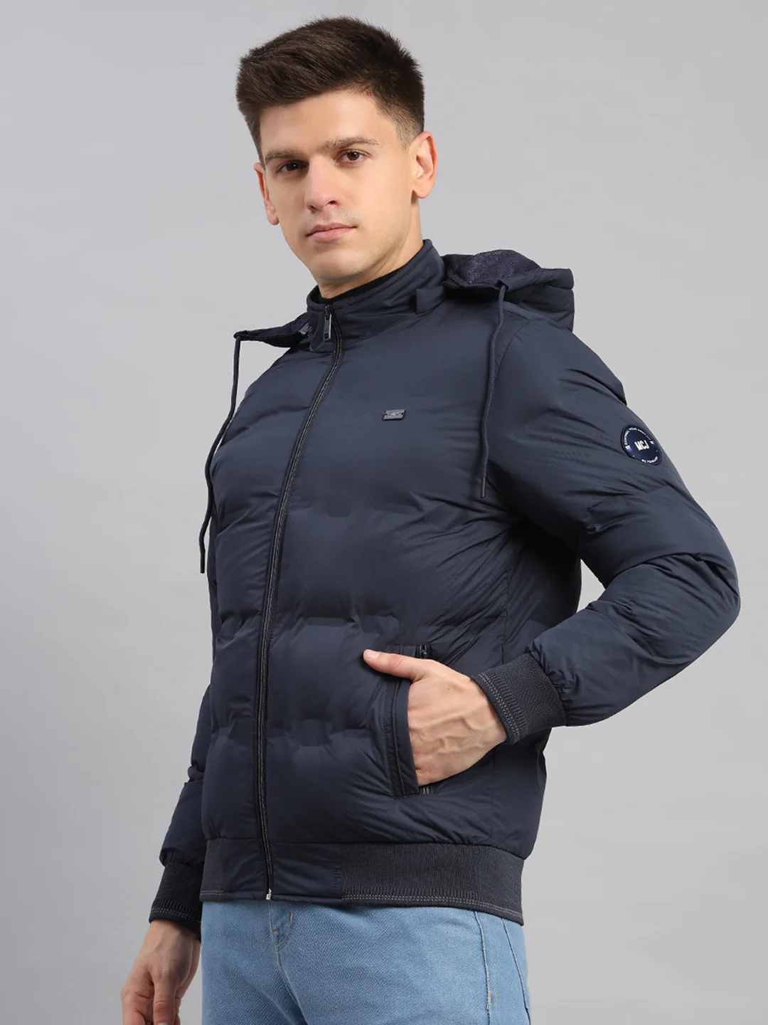 Men Navy Blue Solid Hooded Full Sleeve Jacket - Image 3