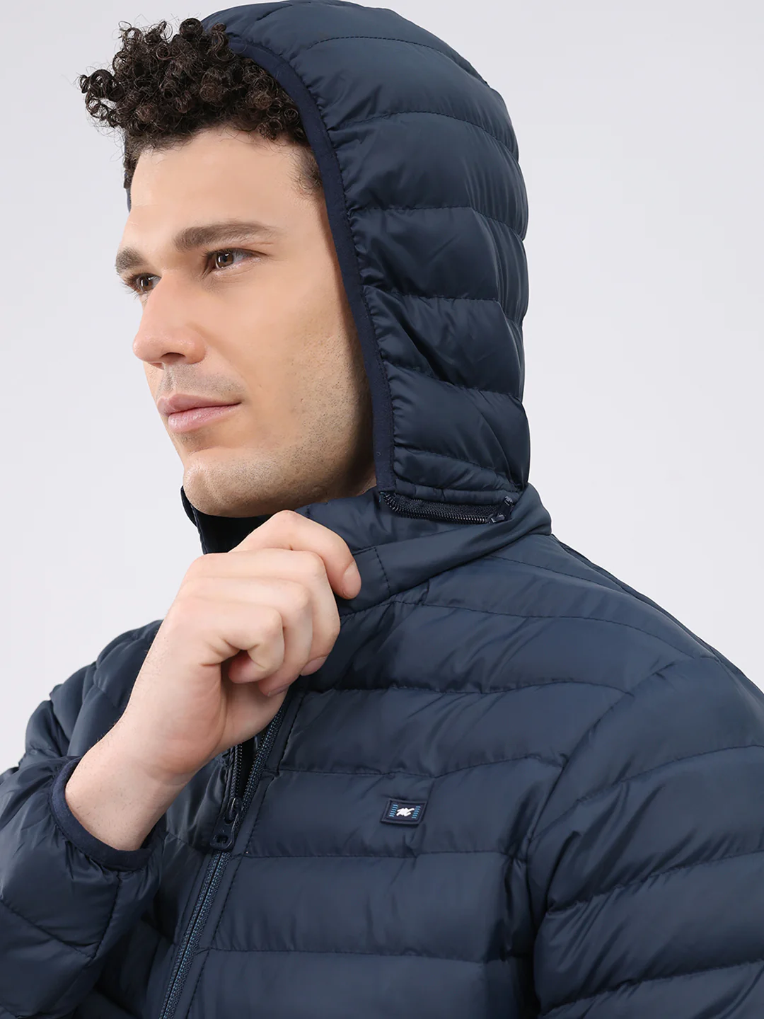 Men Navy Blue Solid Hooded Full Sleeve Puffer Jacket - Image 7