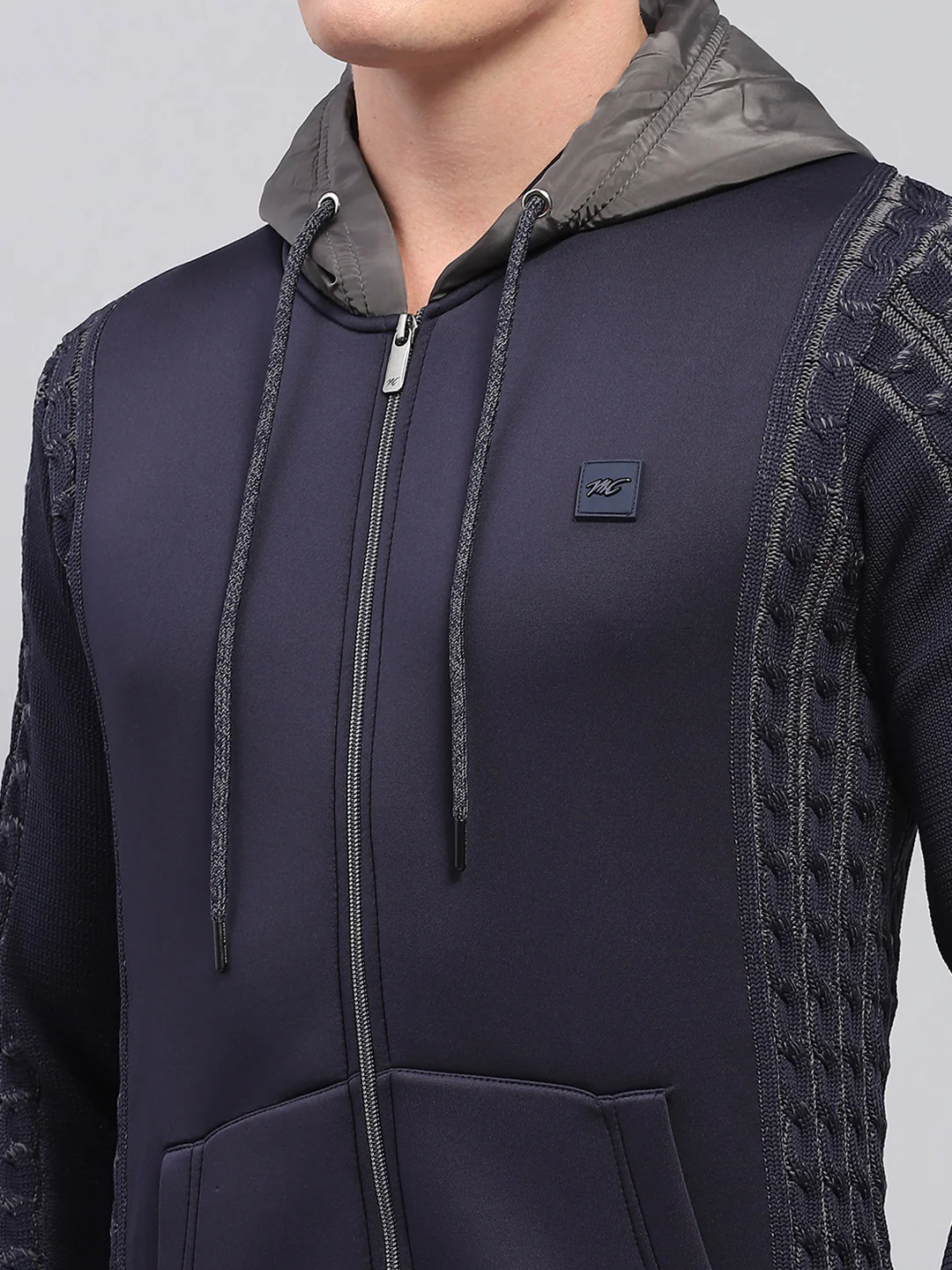 Men Navy Blue Solid Hooded Full Sleeve Pullover - Image 7