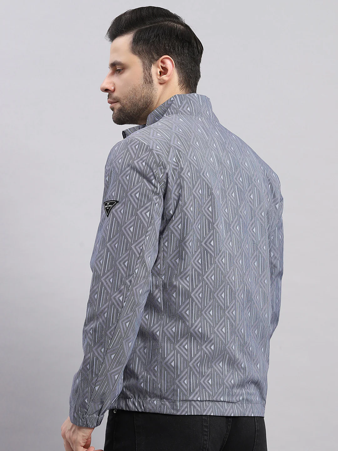 Men Navy Blue Solid Hooded Full Sleeve Reversible Jacket - Image 5