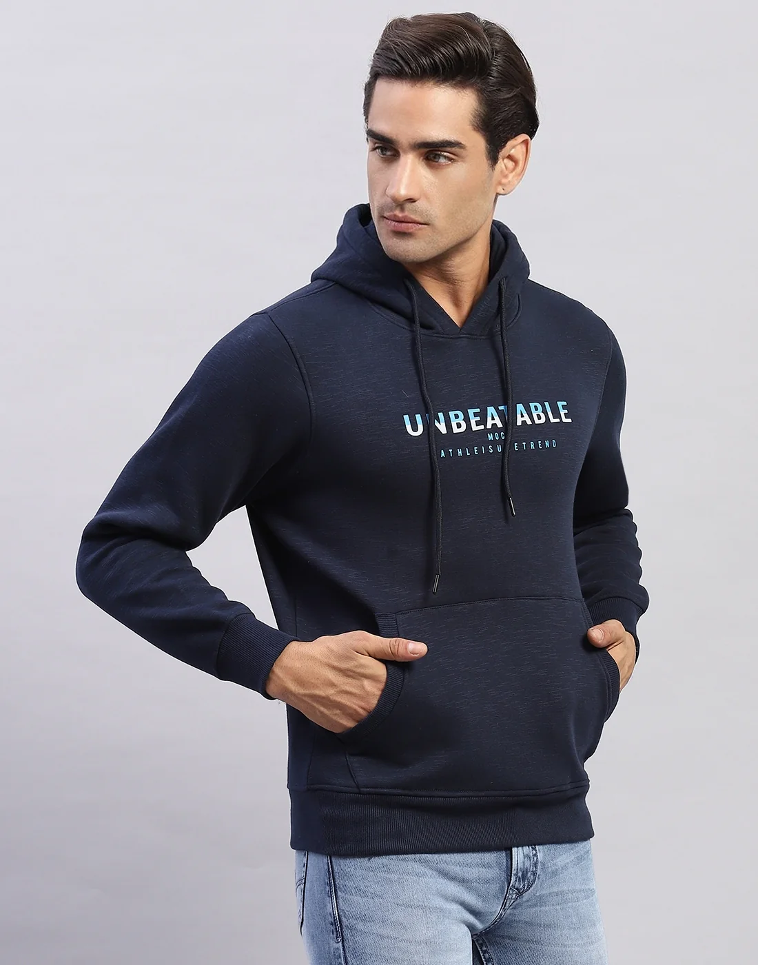 Men Navy Blue Solid Hooded Full Sleeve Sweatshirt - Image 4