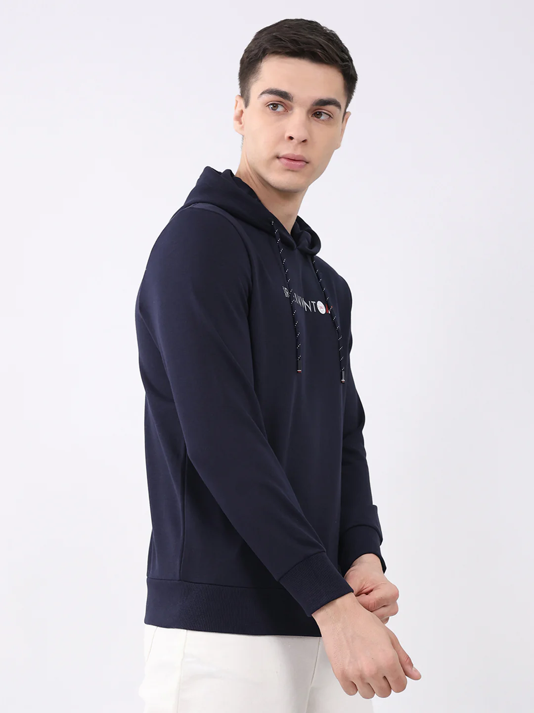 Men Navy Blue Solid Hooded Full Sleeve Sweatshirt - Image 4