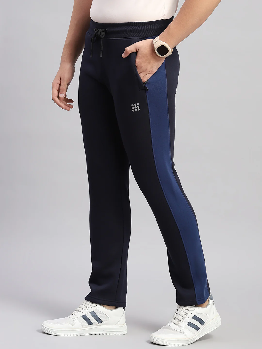 Rock.it Men Navy Blue Solid Hooded Full Sleeve Winter Tracksuit - Image 9