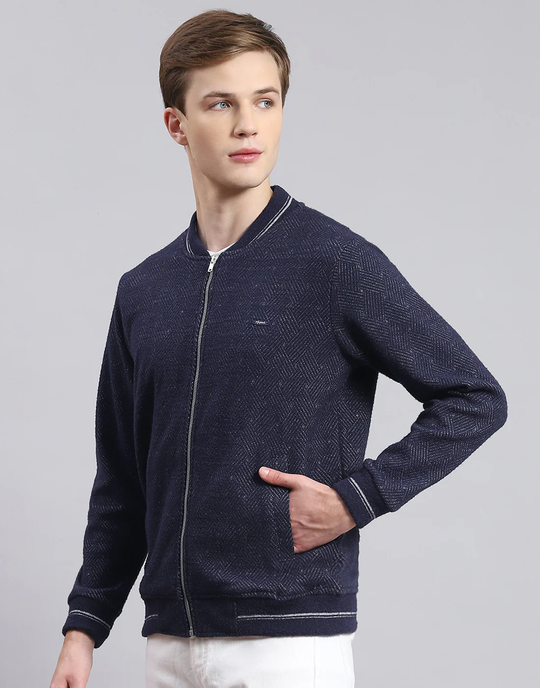 Men Navy Blue Solid Mandarin Collar Full Sleeve Sweatshirt - Image 3