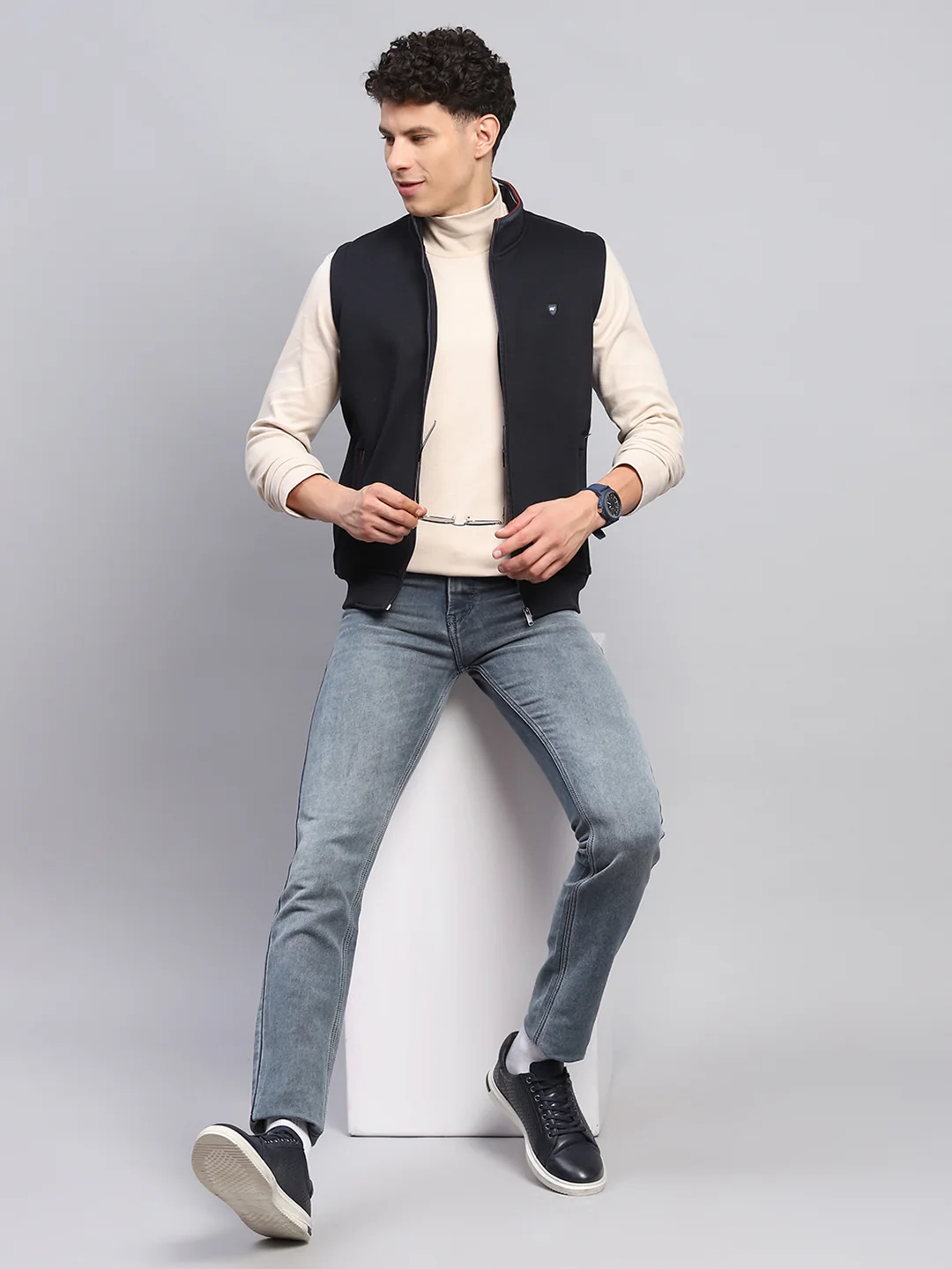 Men Navy Blue Solid Mock Neck Sleeveless Sweatshirt - Image 2