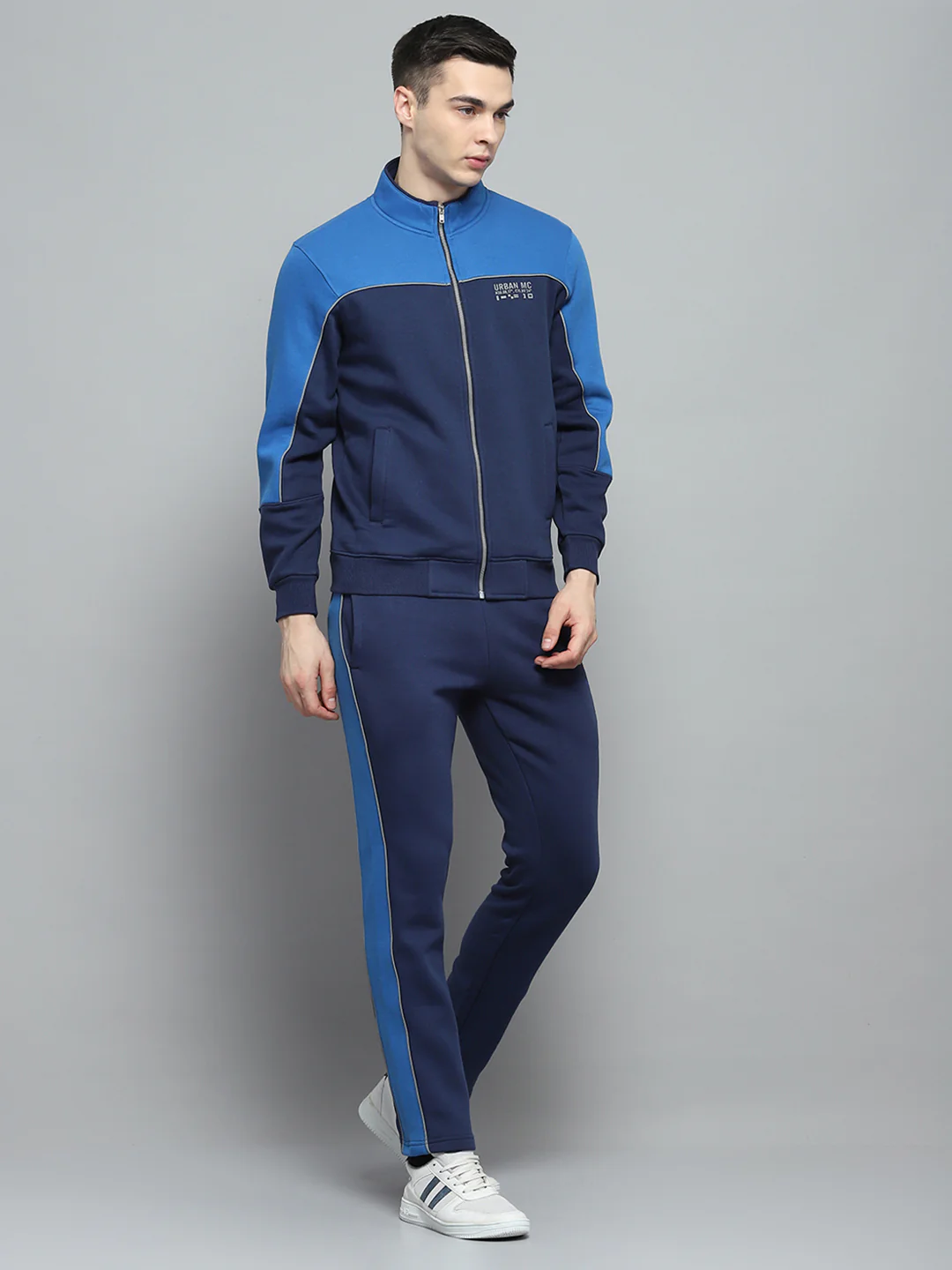 Men Navy Blue Solid Mock Neck Full Sleeve Winter Tracksuit - Image 4