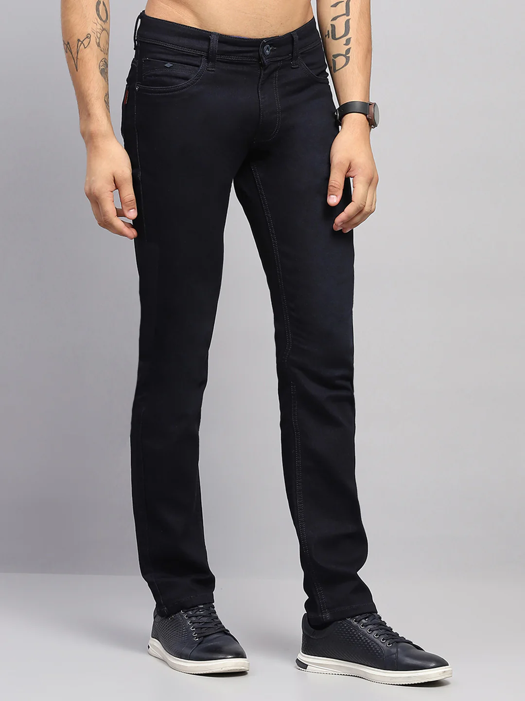 Men Navy Blue Solid Narrow Fit Denim - Image 4