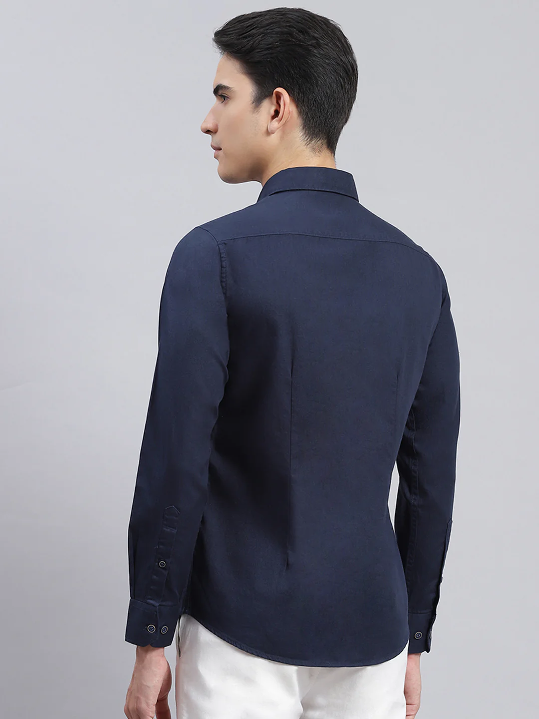 Men Navy Blue Solid Pure Cotton Shirt - Image 5