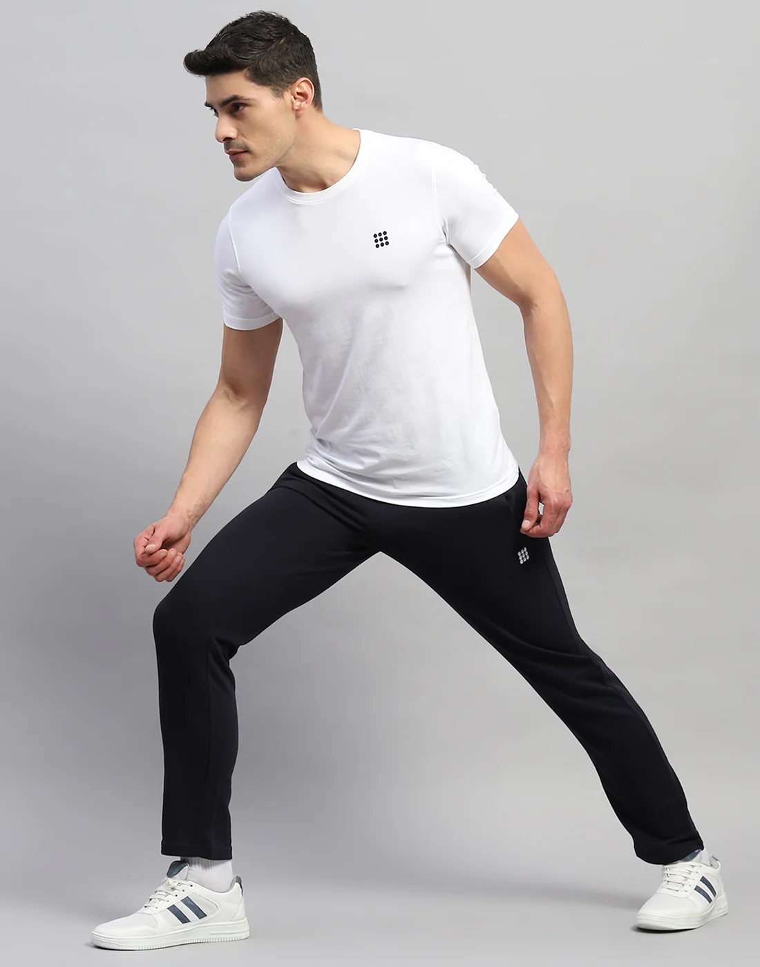 Rock.it Men Navy Blue Solid Regular Fit Lower - Image 2