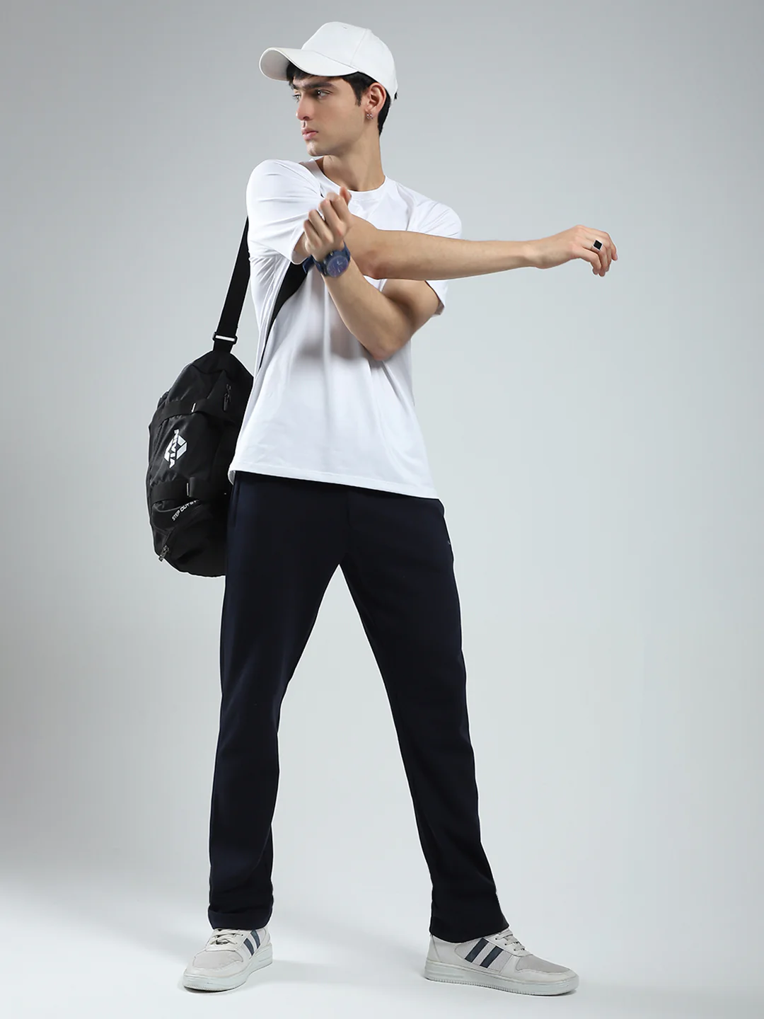 Men Navy Blue Solid Regular Fit Lower - Image 2