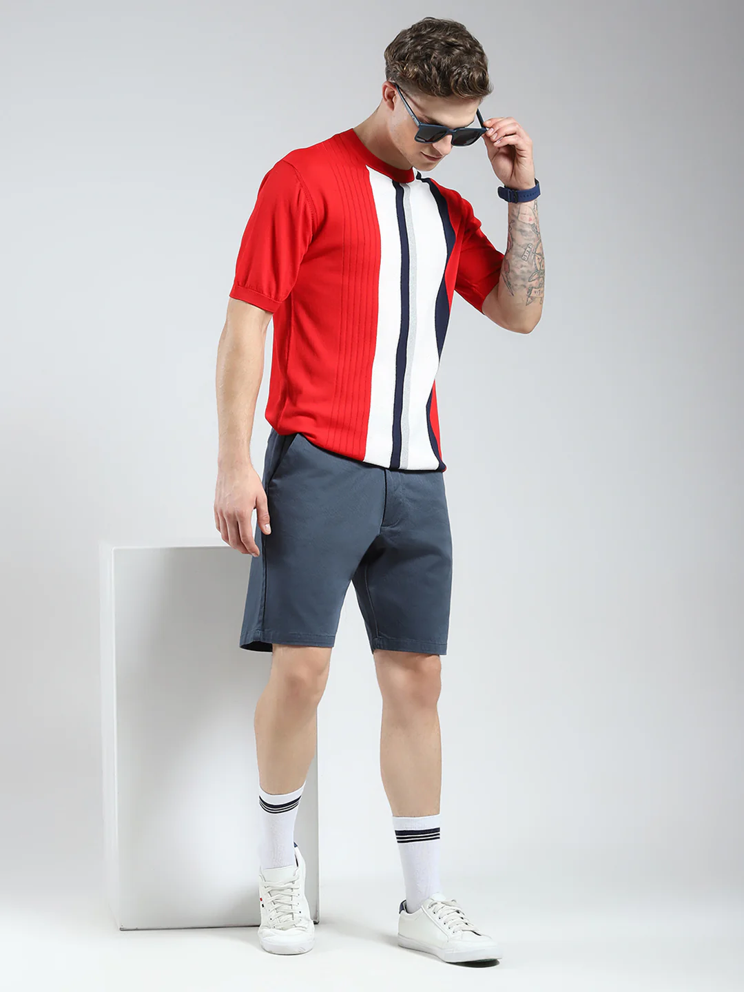 Men Navy Blue Solid Regular Fit Shorts - Image 2