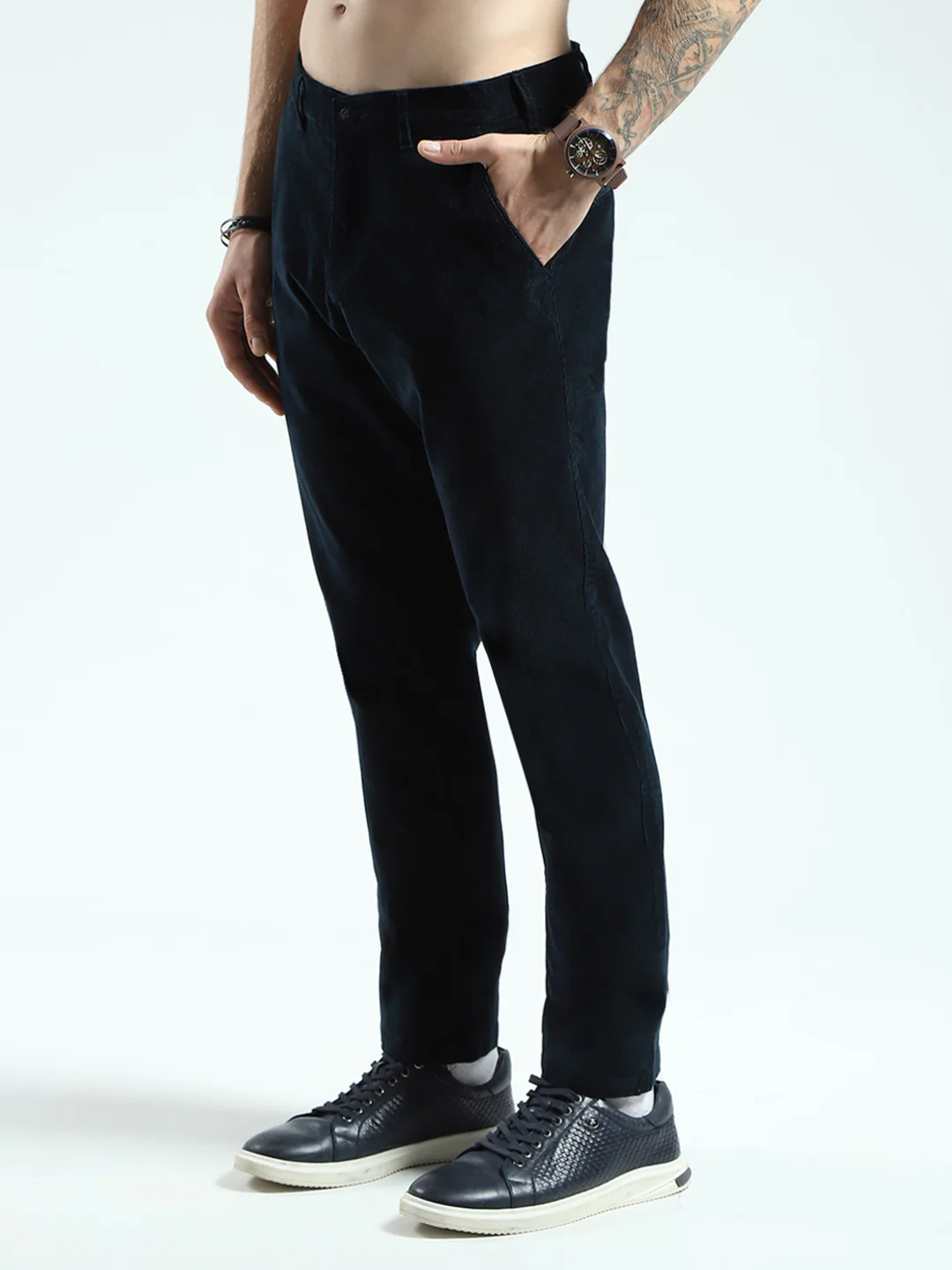 Men Navy Blue Solid Regular Fit Trouser - Image 3