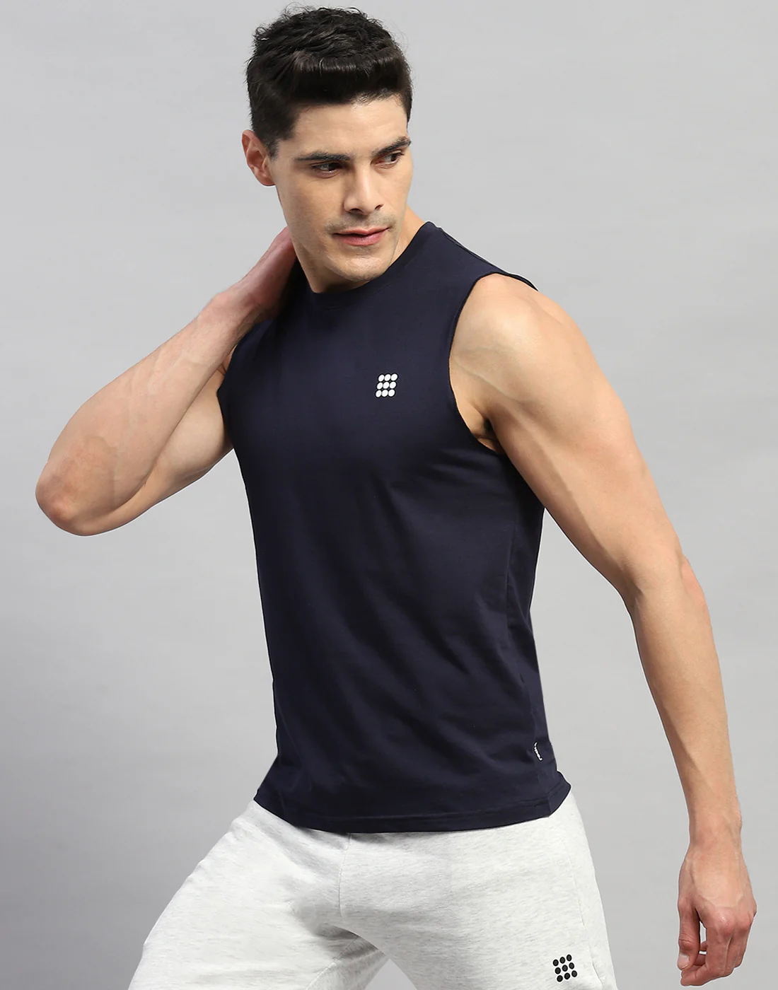 Rock.it Men Navy Blue Solid Round Neck Sleeveless T-Shirt - Image 3
