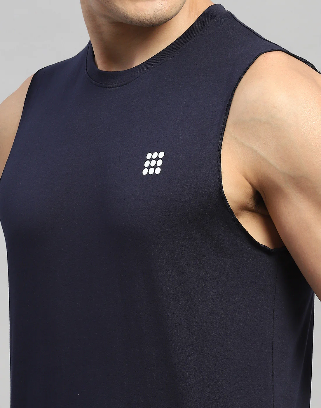 Rock.it Men Navy Blue Solid Round Neck Sleeveless T-Shirt - Image 7