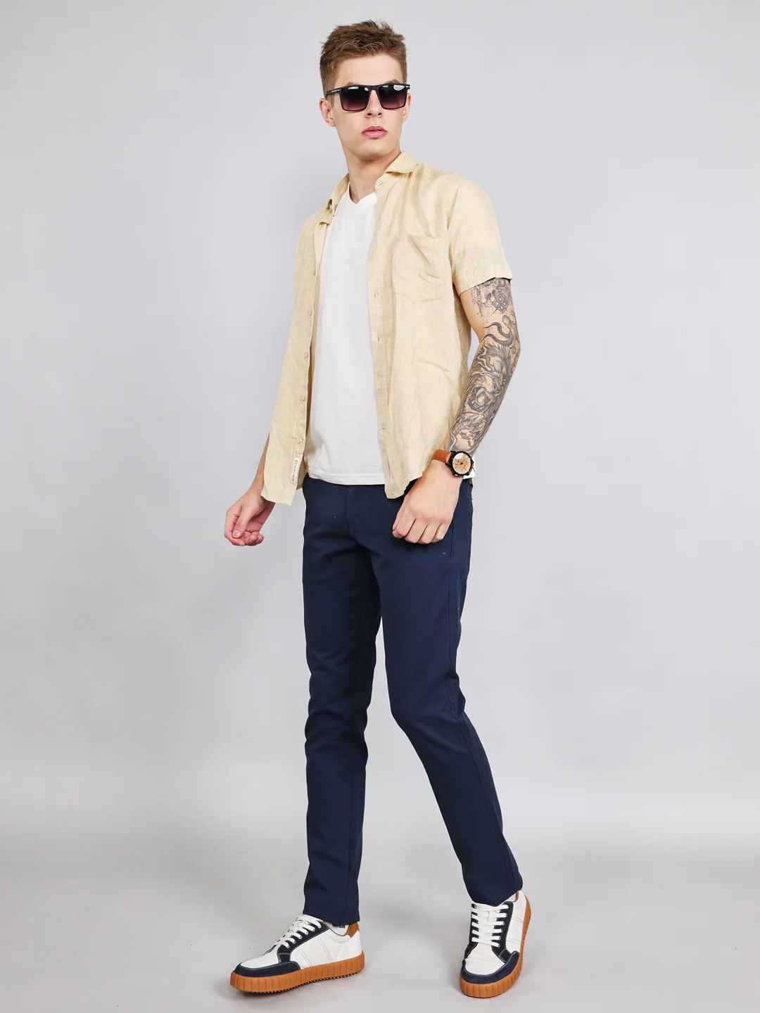 Men Navy Blue Solid Slim Fit Trouser - Image 2