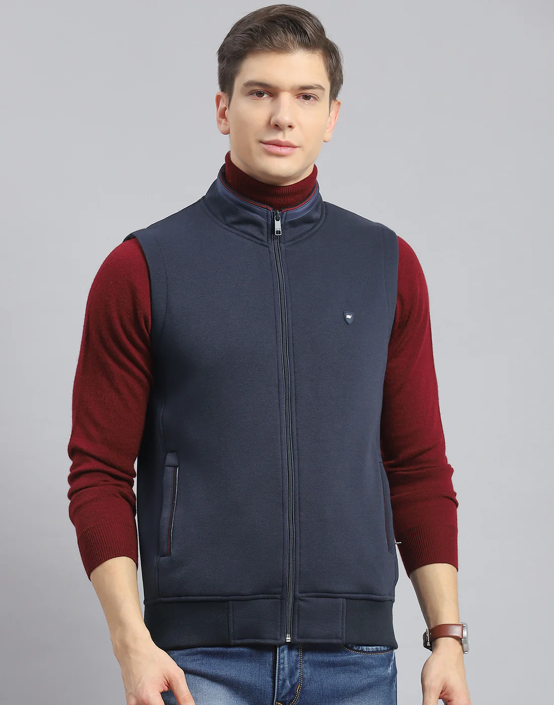 Men Navy Blue Solid Stand Collar Sleeveless Jacket - Image 2