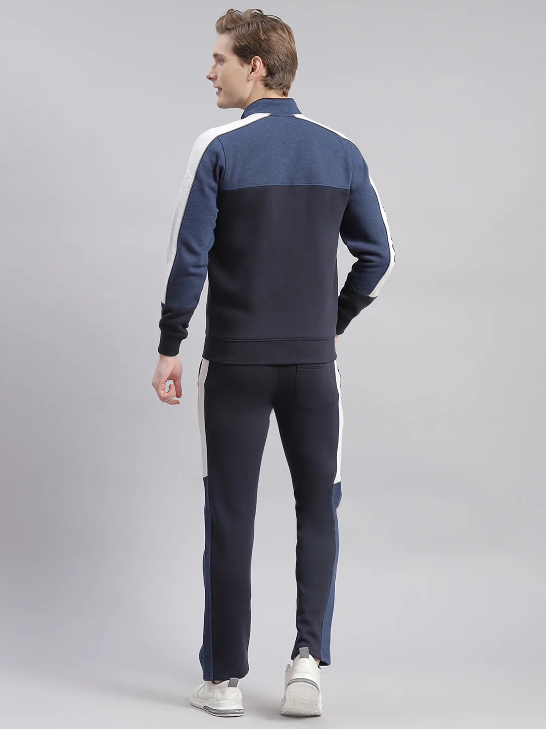 Men Navy Blue Solid Stand Collar Full Sleeve Tracksuits - Image 5