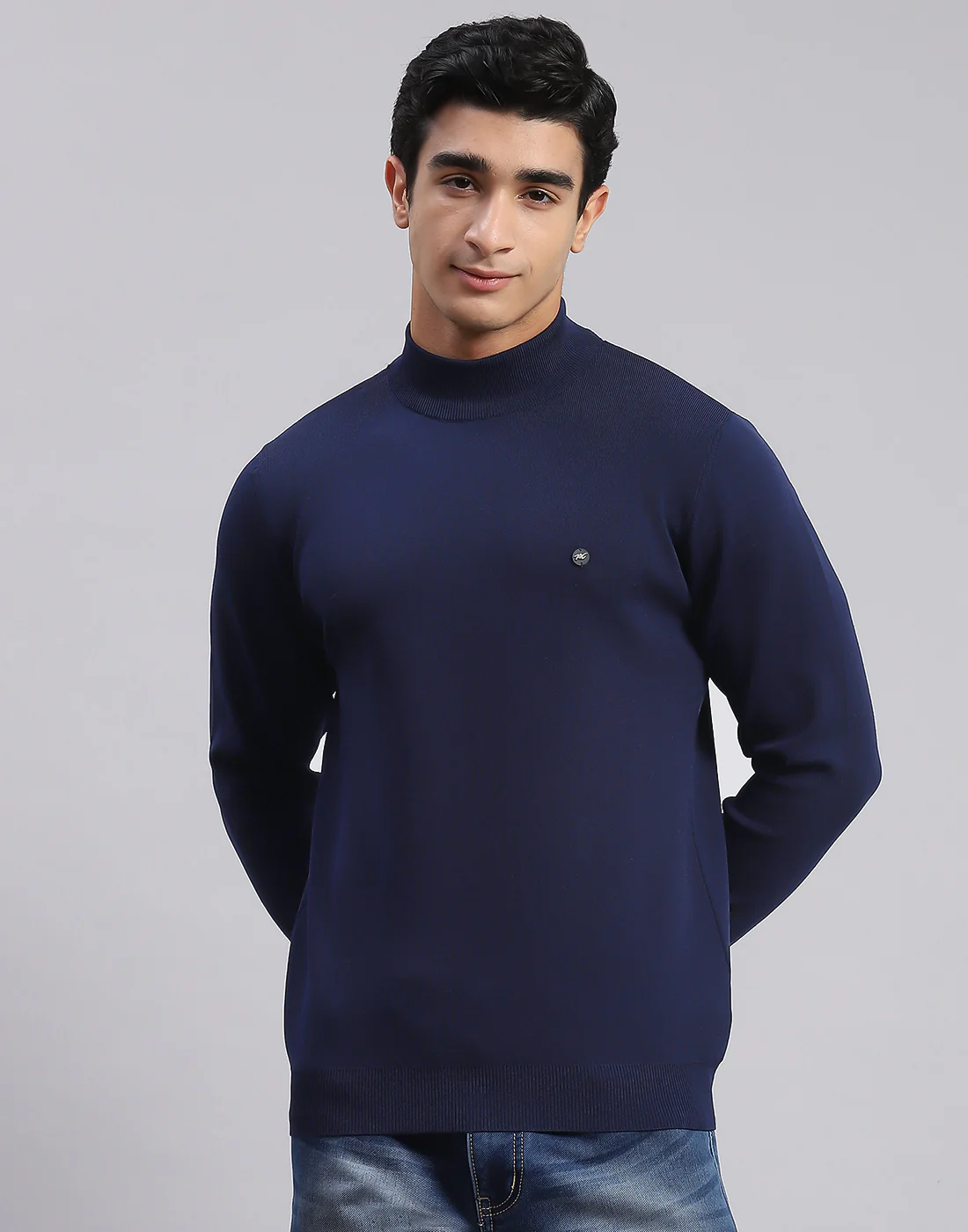 Men Navy Blue Solid T Neck Full Sleeve Sweaters/Pullovers