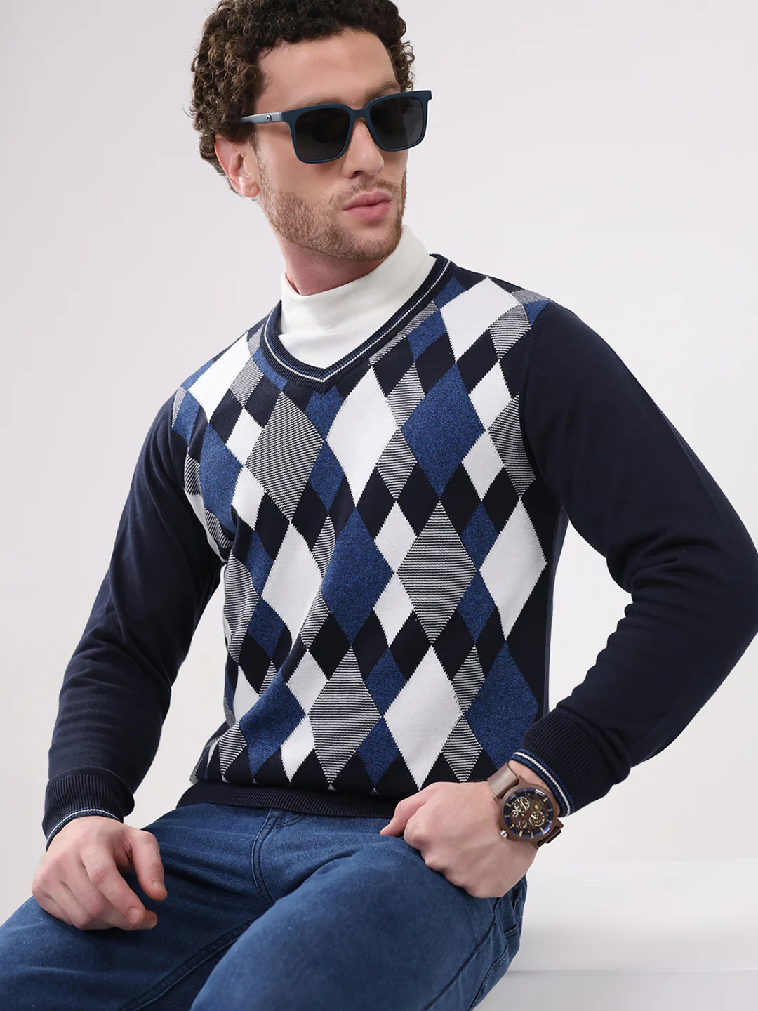Men Navy Blue Solid V Neck Full Sleeve Pullover - Image 6