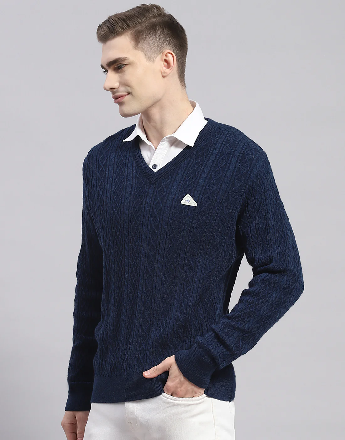 Men Navy Blue Solid V Neck Full Sleeve Pullover - Image 3