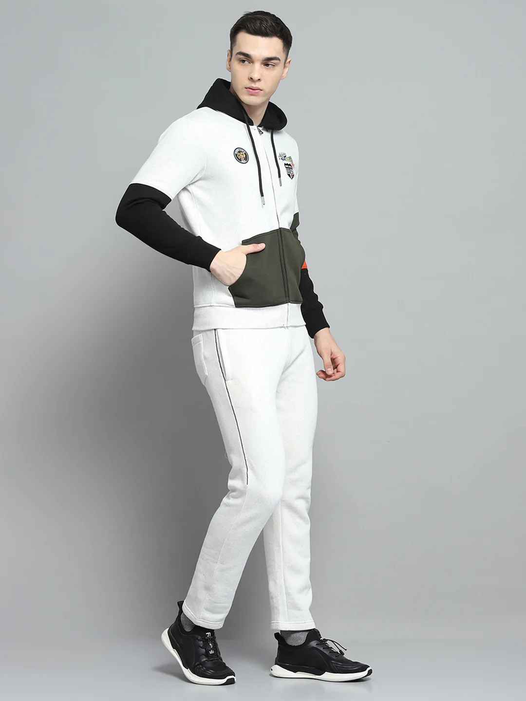 Men Off White & Black Printed Hooded Full Sleeve Winter Tracksuit - Image 4