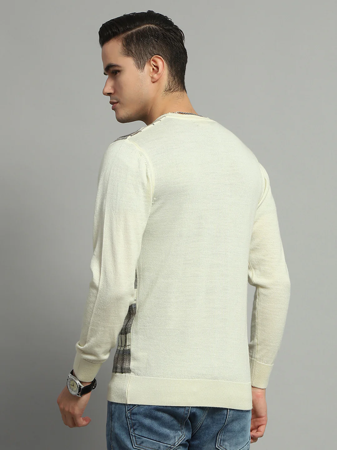 Luxuria Men Off White Check V Neck Full Sleeve Pullover - Image 5