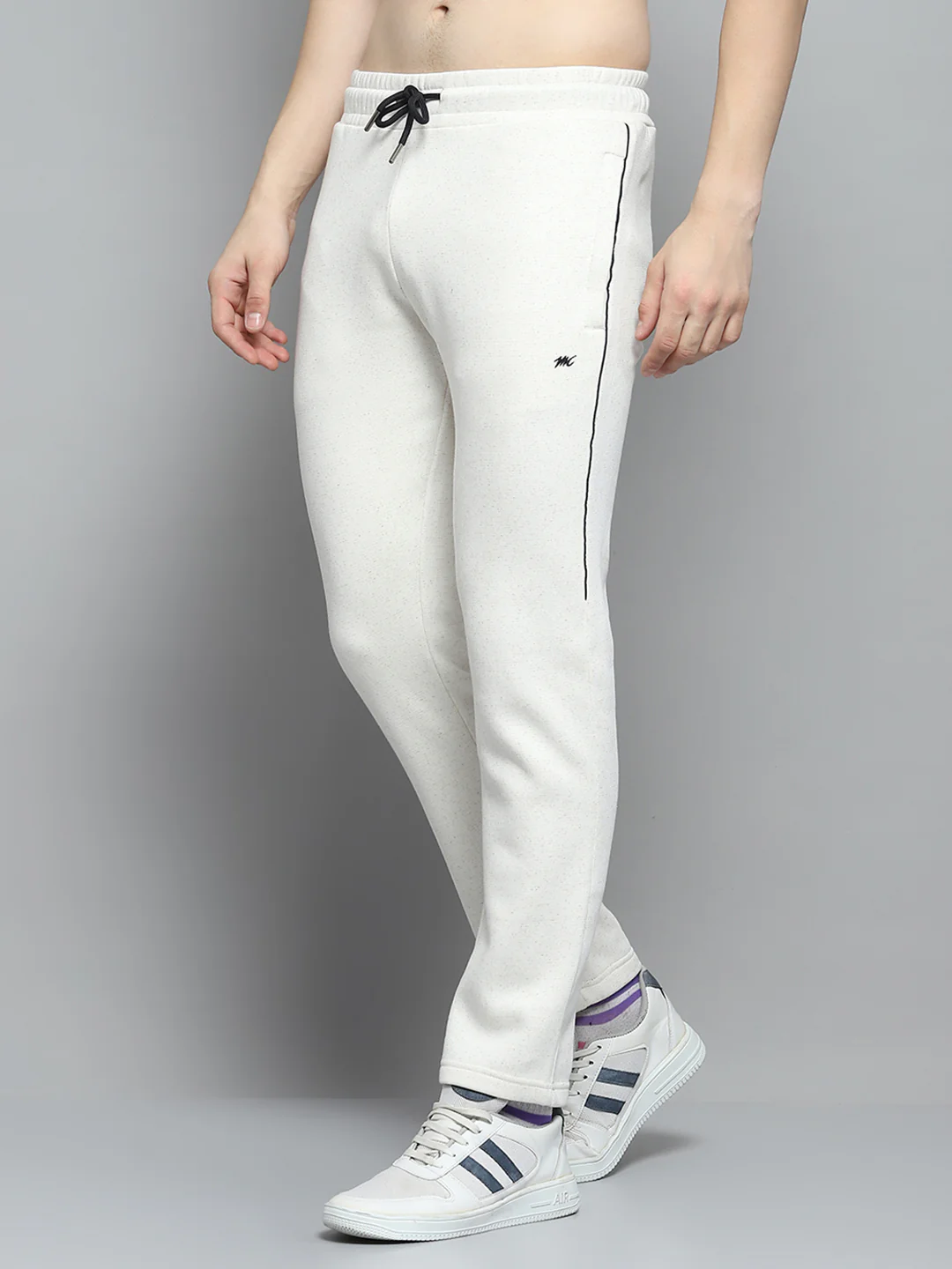 Men Off White & Navy Blue Printed Hooded Full Sleeve Winter Tracksuit - Image 7